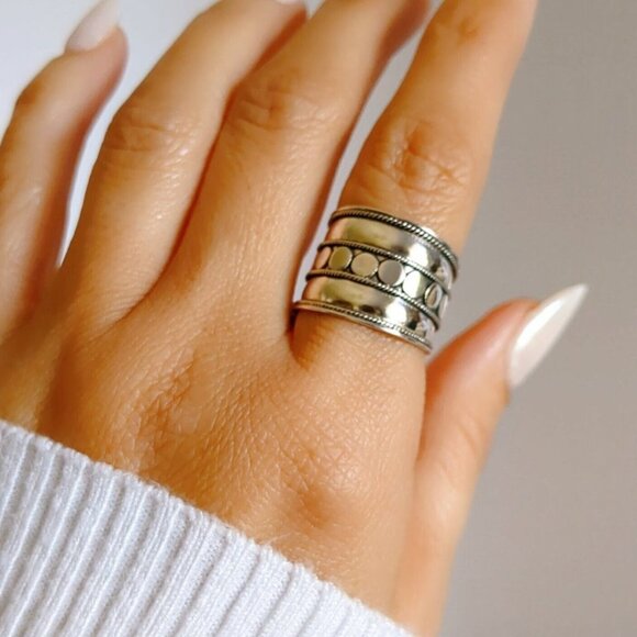Concave Bali Ring, Sterling Silver Ring, Wide Light Band Ring, Statement Ring - Picture 1 of 10